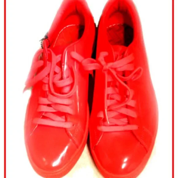 New Floor Model Rare & Limited Edition Puma Red Special 